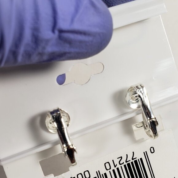 Women's Stunning Polished Silver tone Circle Hoop Clip-on Drop Earrings, 1-inch - Picture 7 of 7